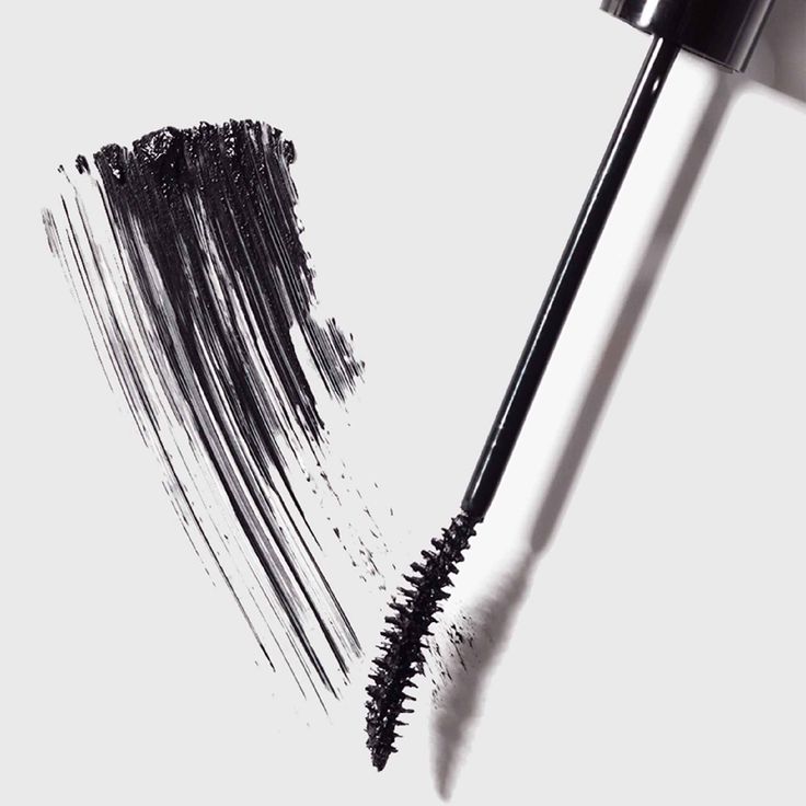 Why We Have a No-Mascara Policy for Lash Clients