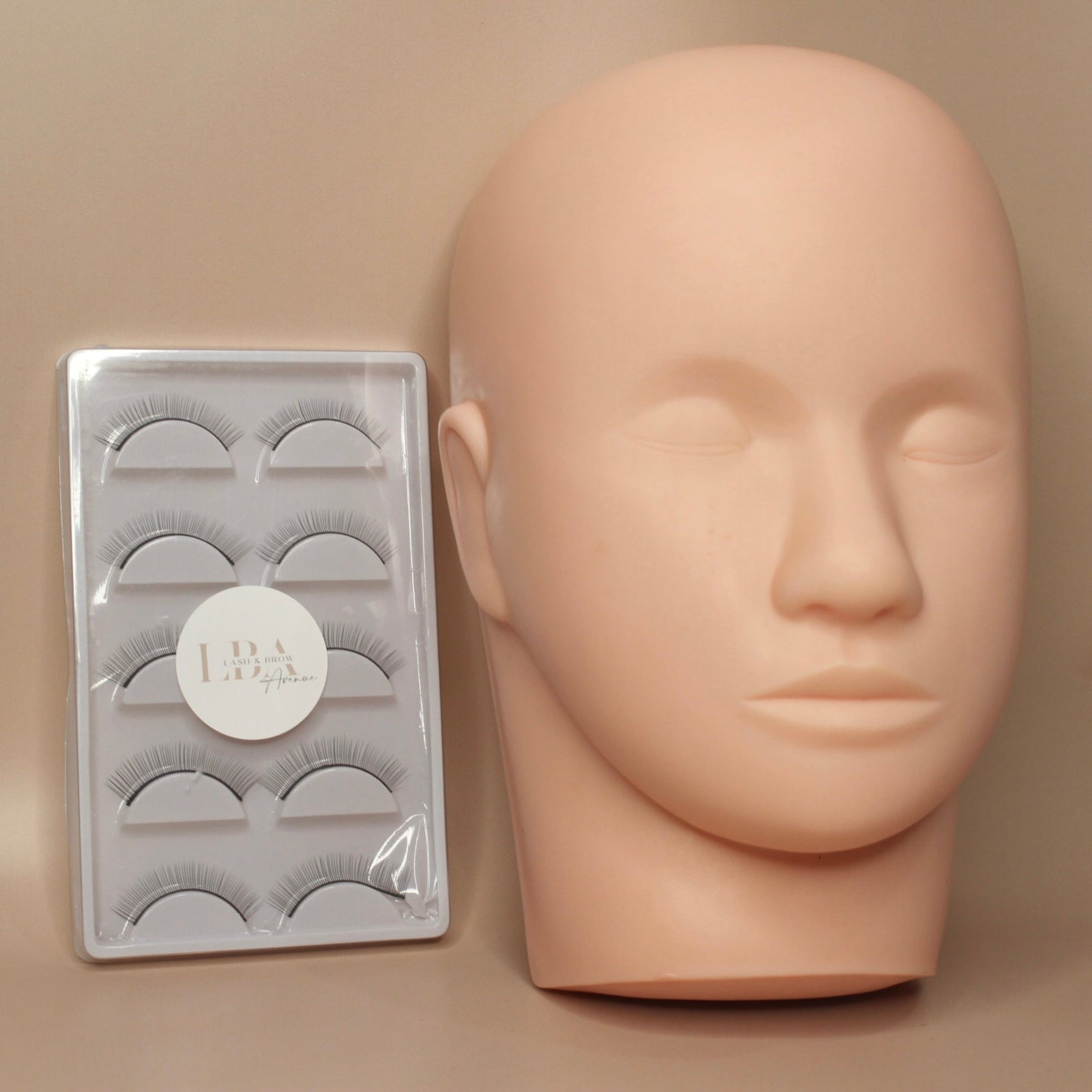 Practice Mannequin Head and Strip Lashes - 5 Pairs