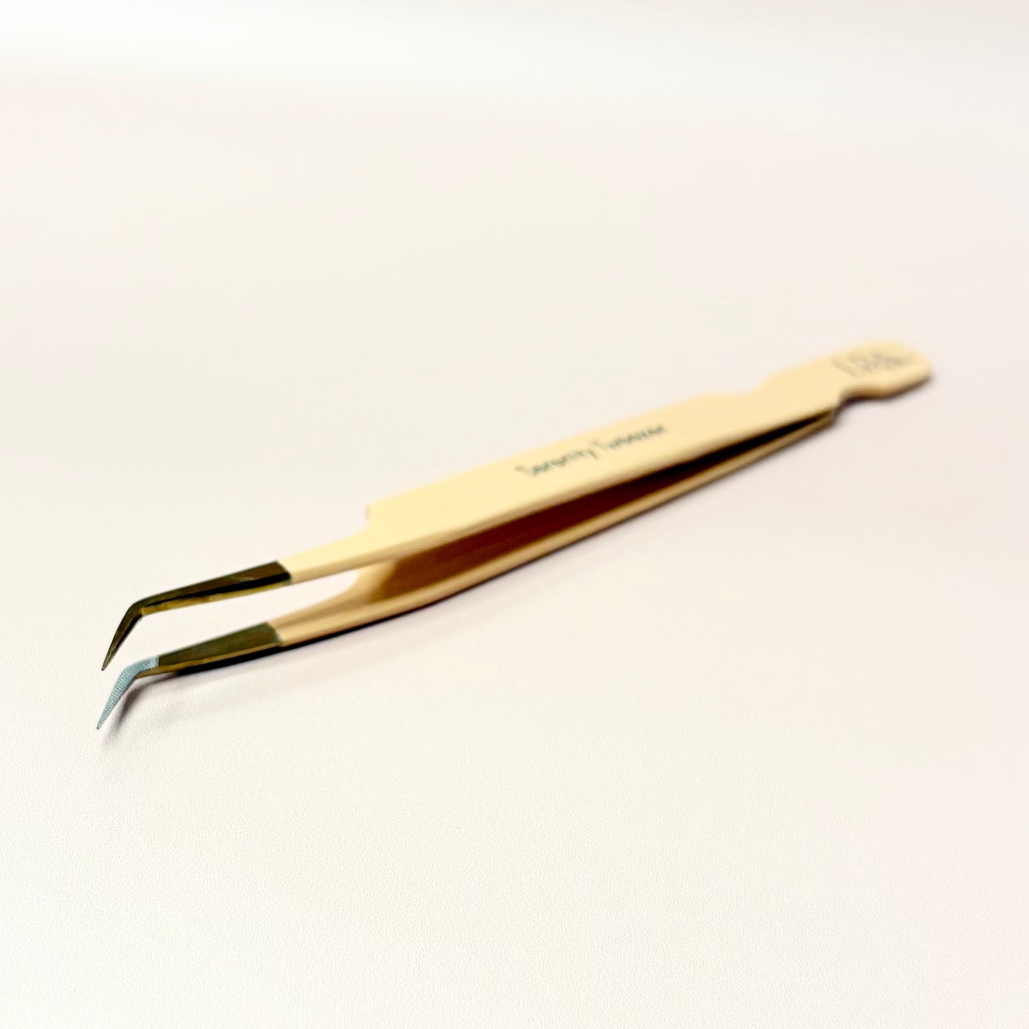 Fibre Tip Lash Tweezer - Serenity
