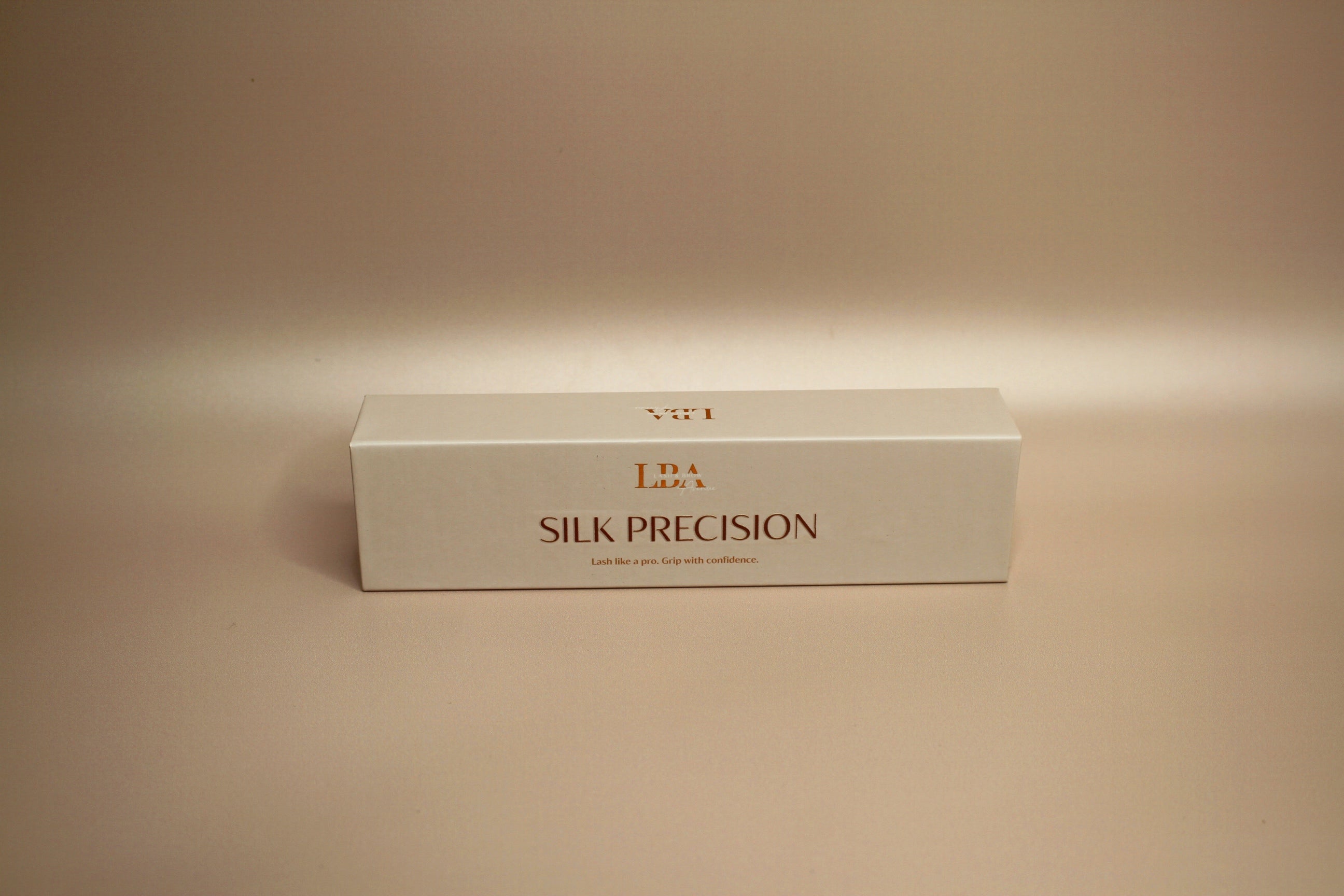 Fibre Tip Lash Tweezers - Silk Precision
