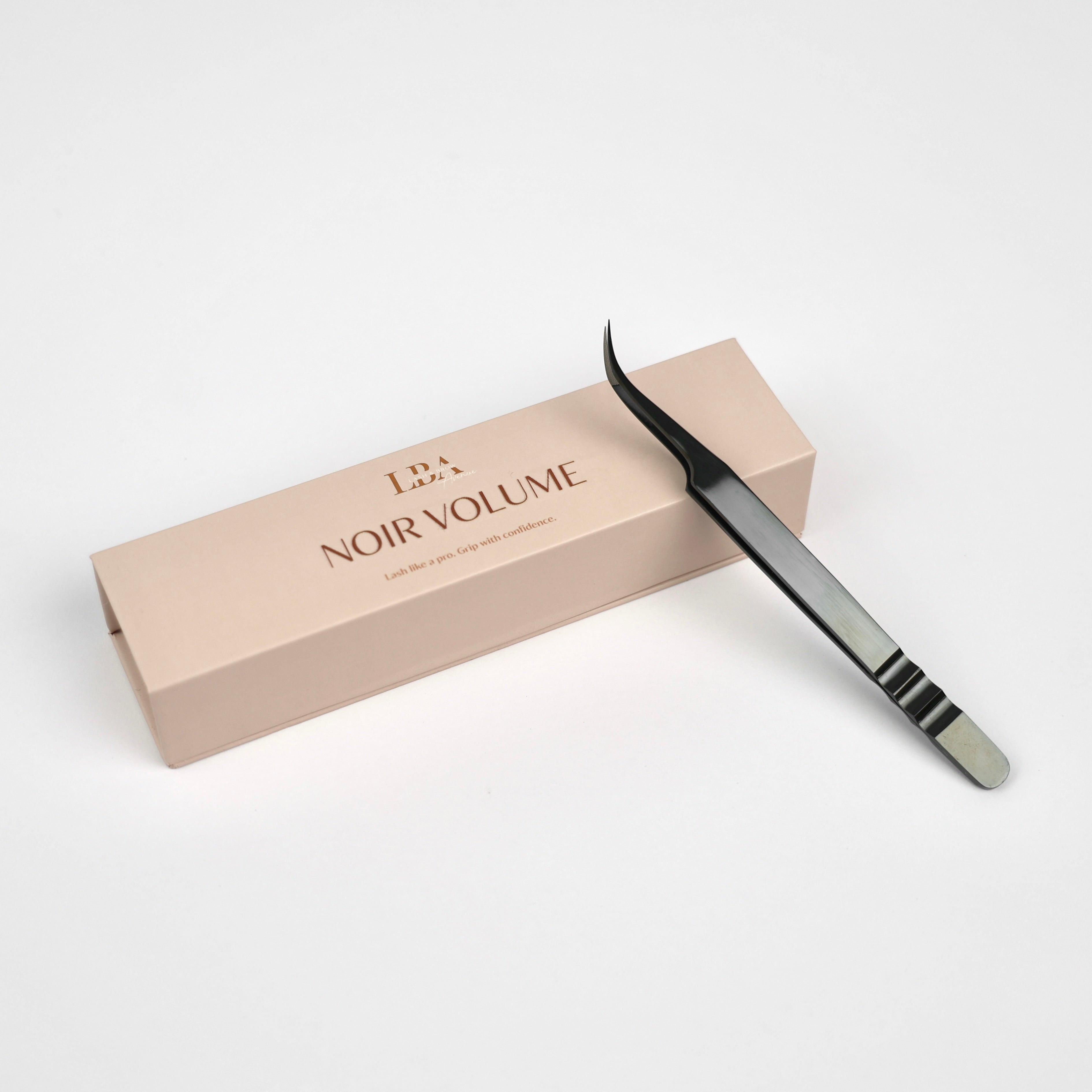 Fibre Tip Lash Tweezer - Noir Volume