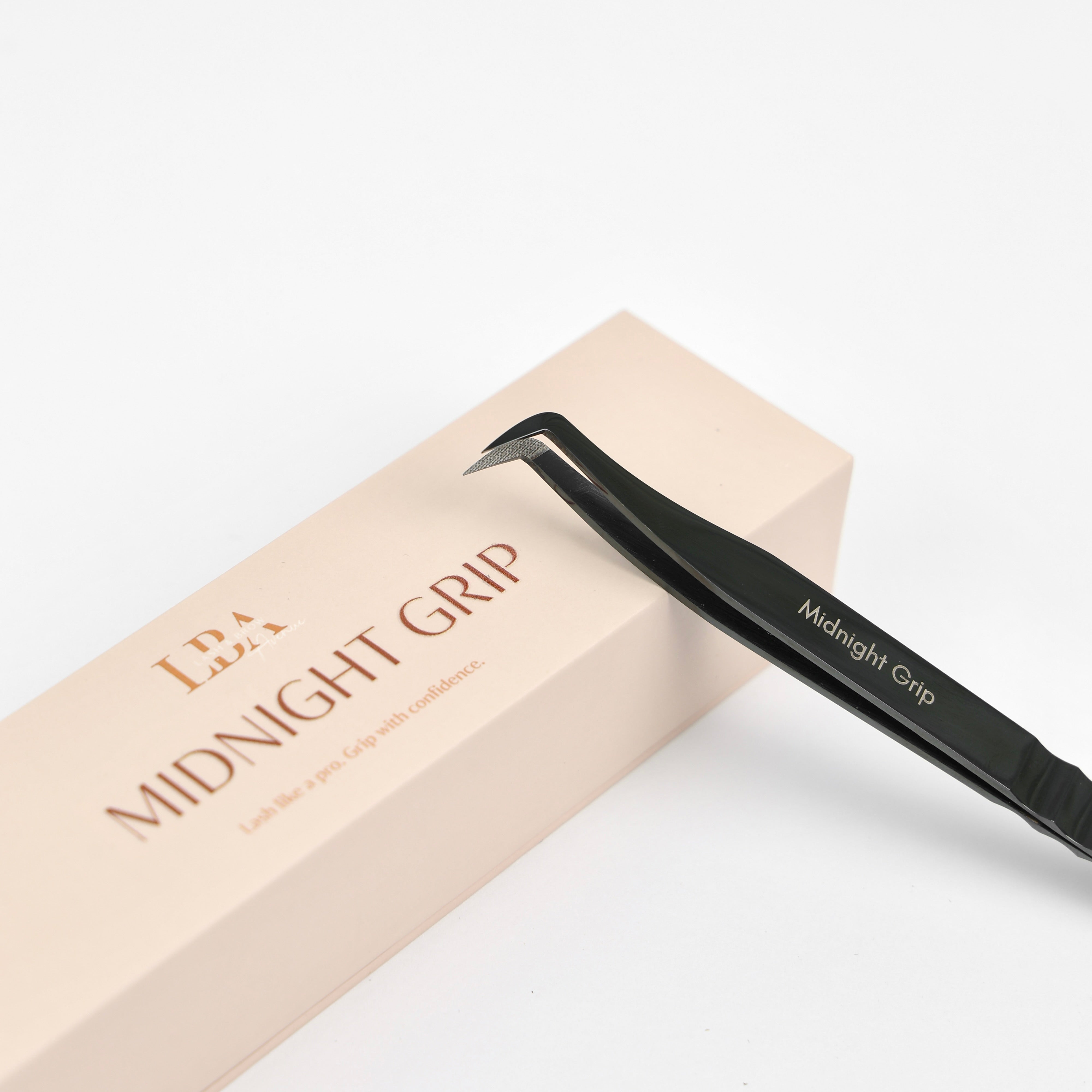 Fibre Tip Lash Tweezers - Midnight Grip