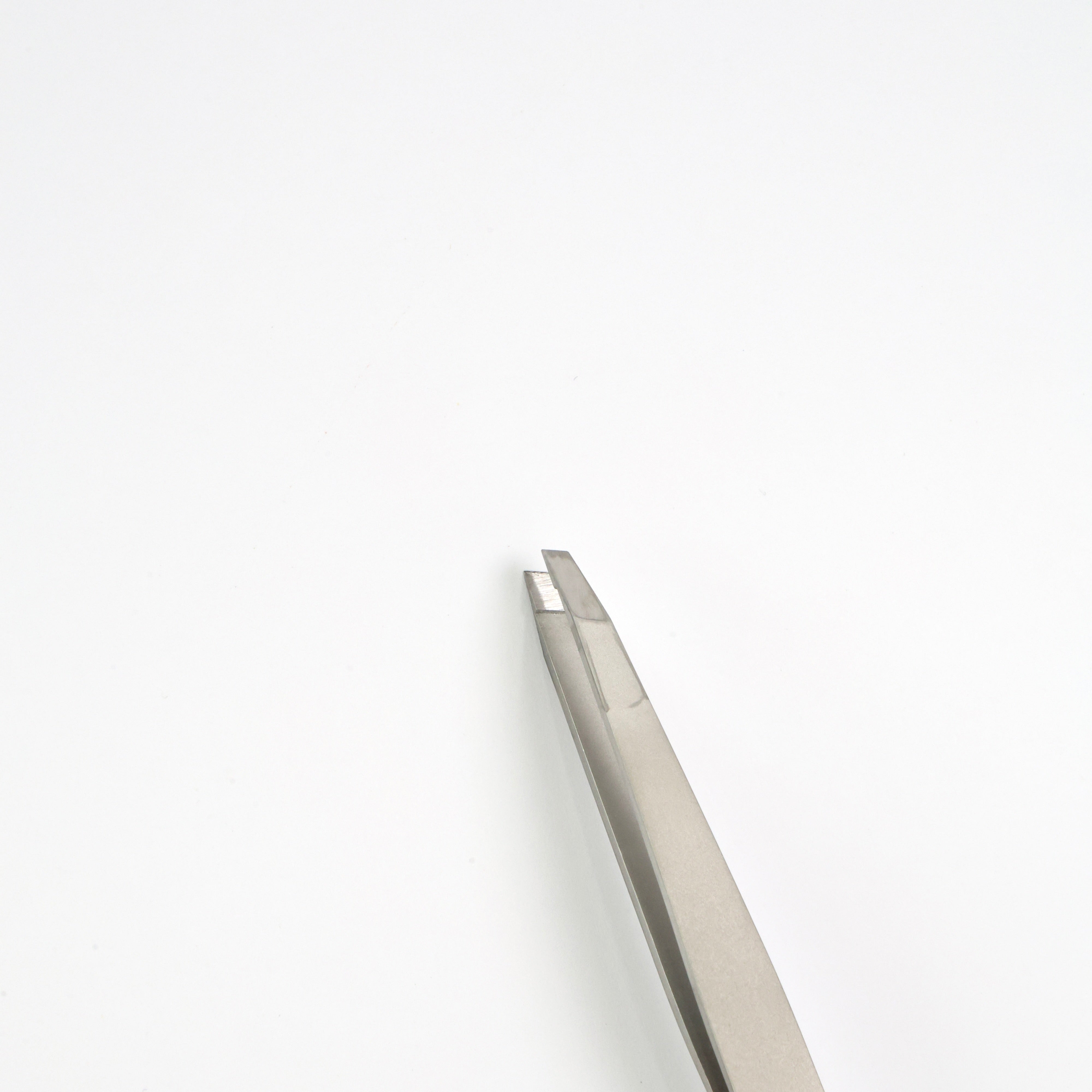 Pro Angle Brow Tweezers