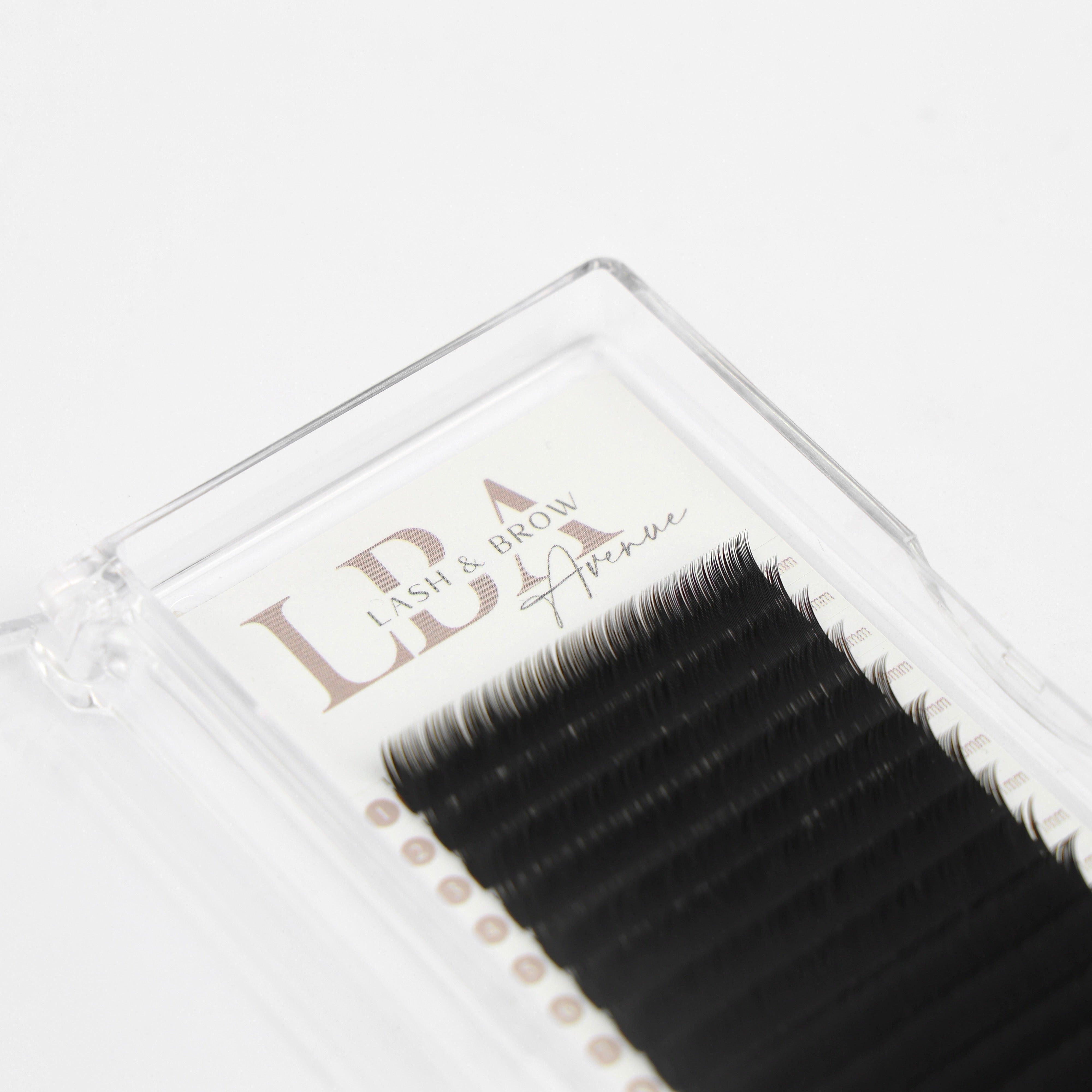 Russian Volume Lashes - 16 lines