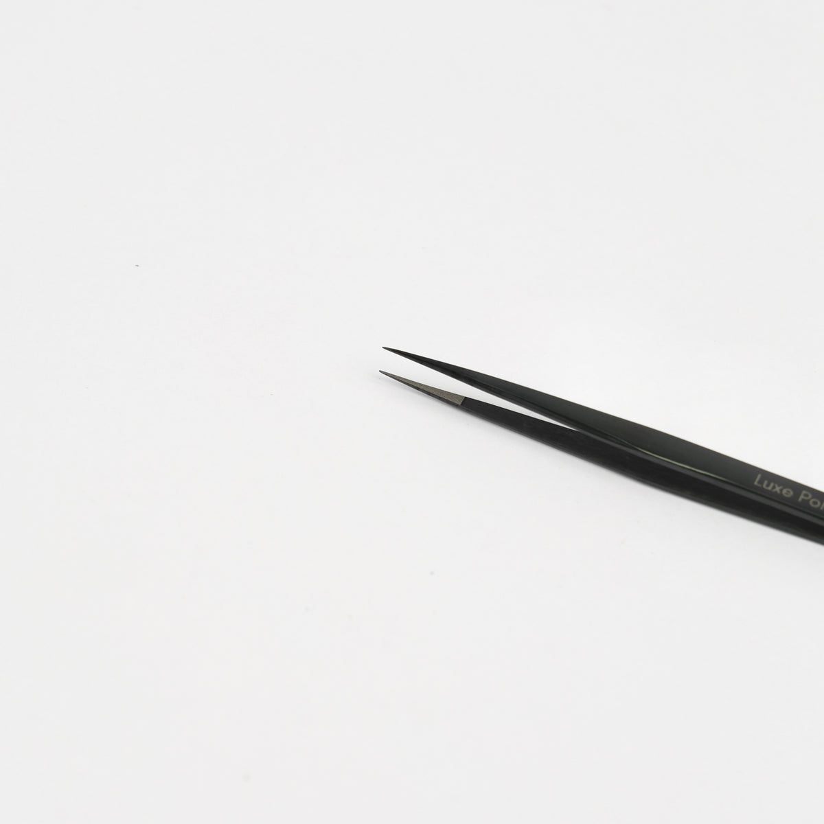 Fibre Tip Lash Tweezer - Luxe Point