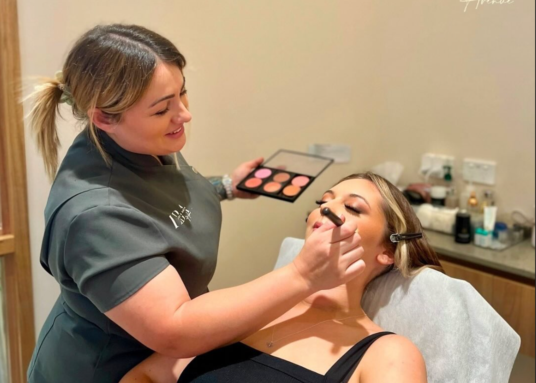 1:1 Makeup Lessons