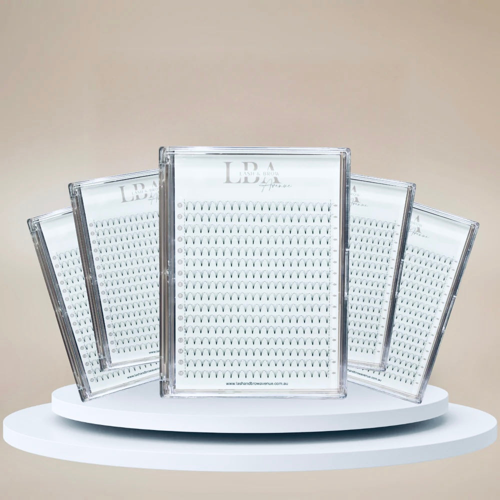 Wide Stem Volume Lash Bundle – 5 Mixed Trays
