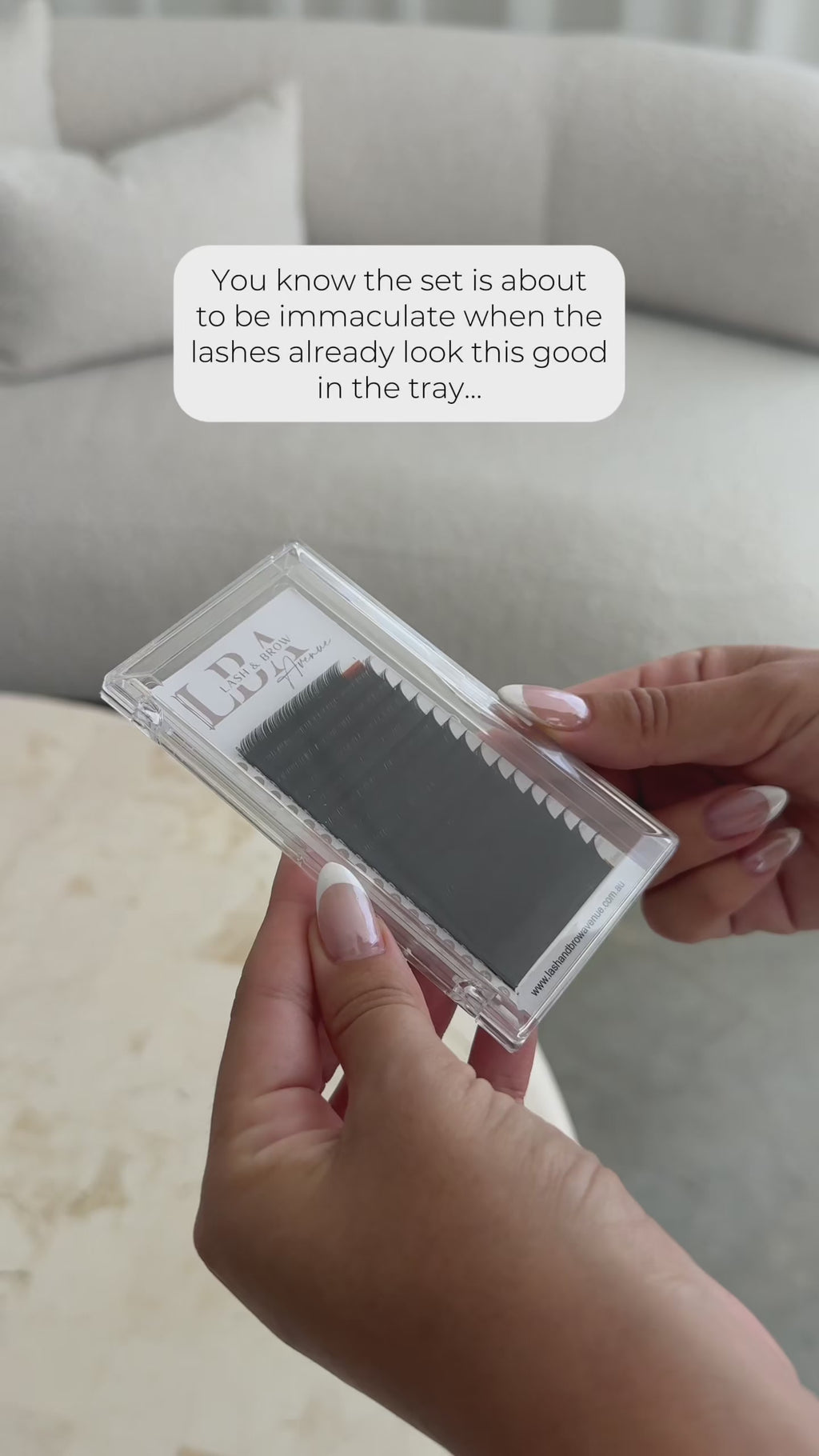 Russian Volume Lashes – 16 Lines